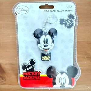 New Factory Sealed Disney Mickey Mouse 8GB USB Flash Drive